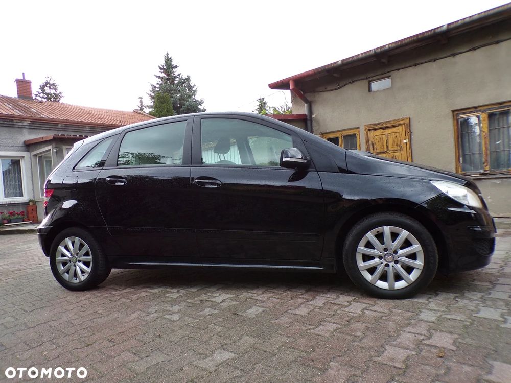 Mercedes-Benz Klasa B 180 CDI - 8