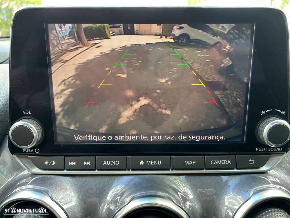 Nissan Juke 1.0 DIG-T N-Connecta DCT - 12