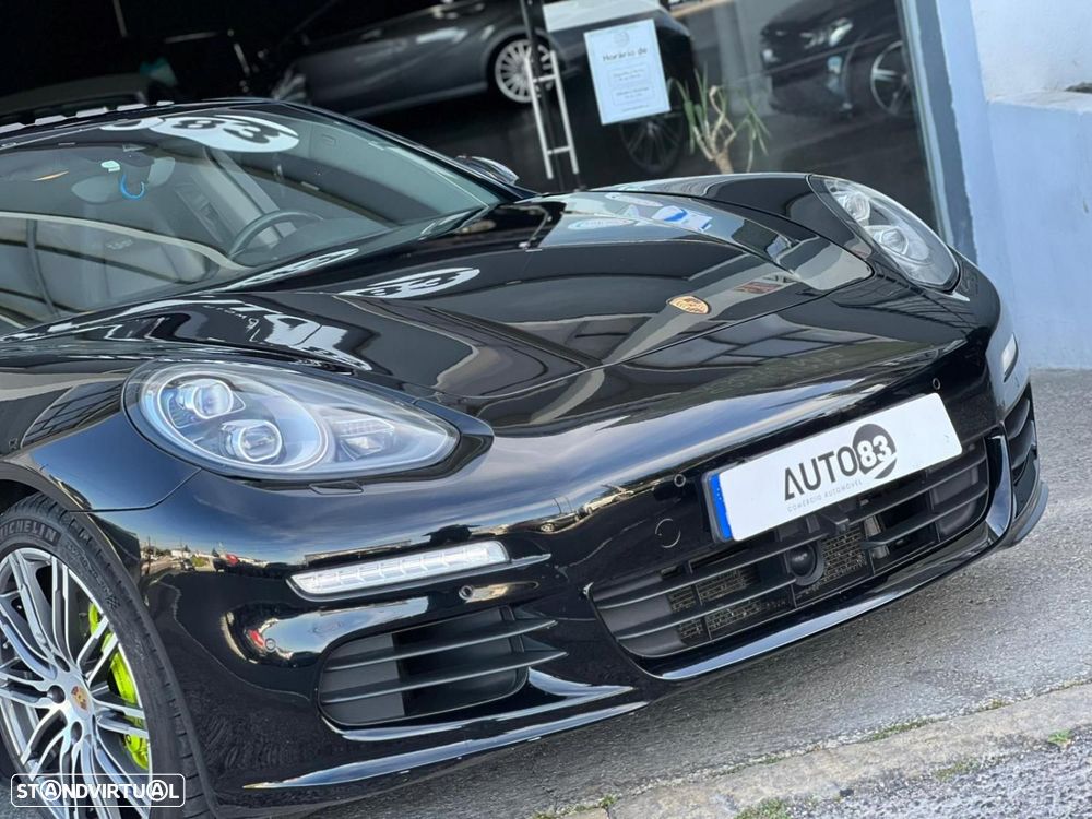 Porsche Panamera S E-Hybrid - 2