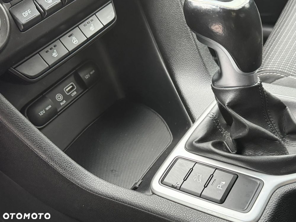 Kia Sportage 1.6 GDI 2WD SPIRIT - 19