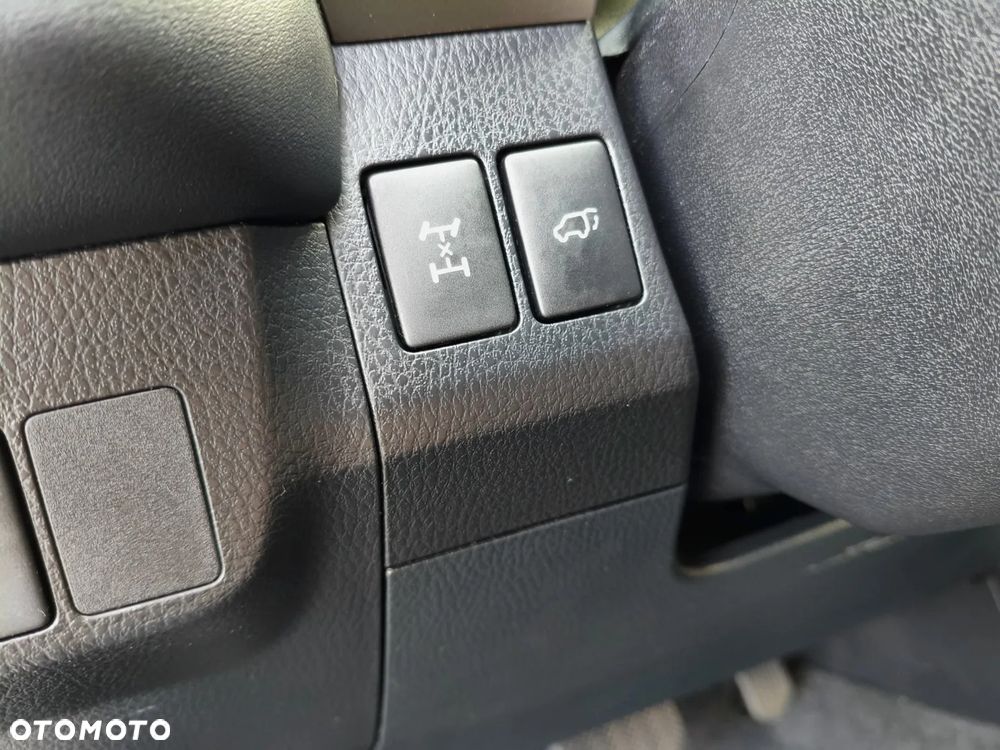 Toyota RAV4 - 32