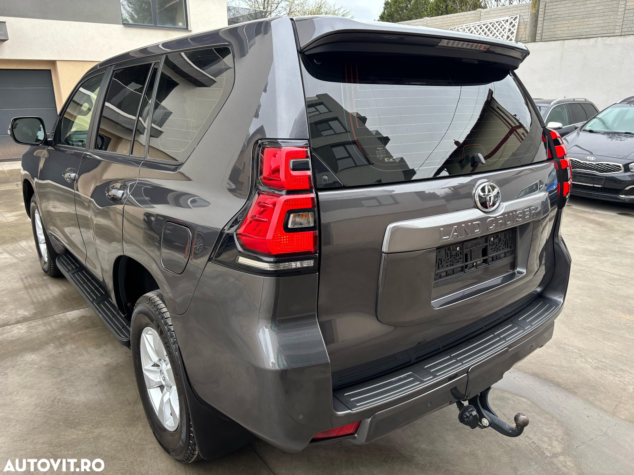 Toyota Land Cruiser 2.8 D-4D Automatik Comfort - 9