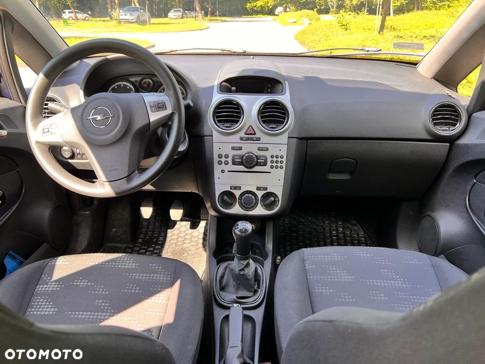 Opel Corsa 1.2 16V Enjoy - 10