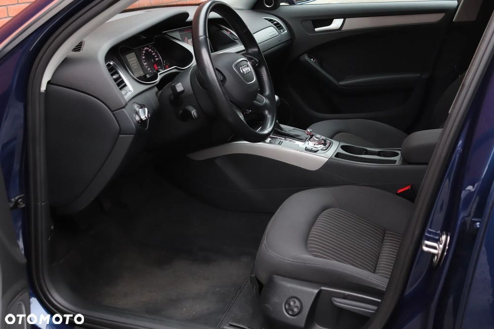 Audi A4 Avant 2.0 TDI S tronic quattro - 12