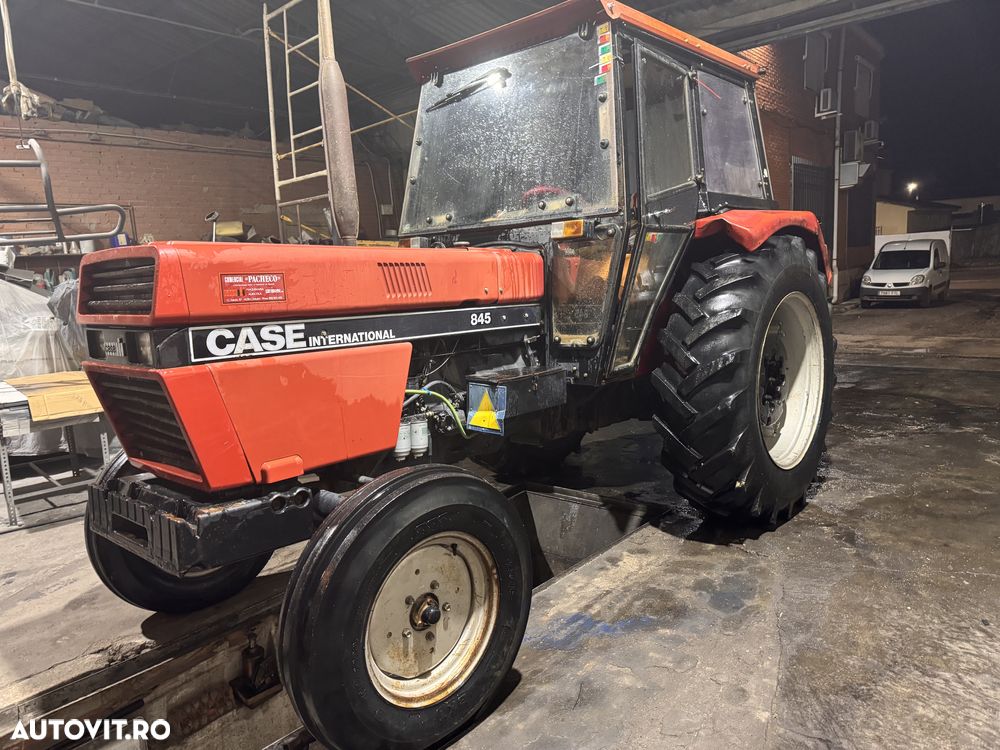 Case IH 845 - 1