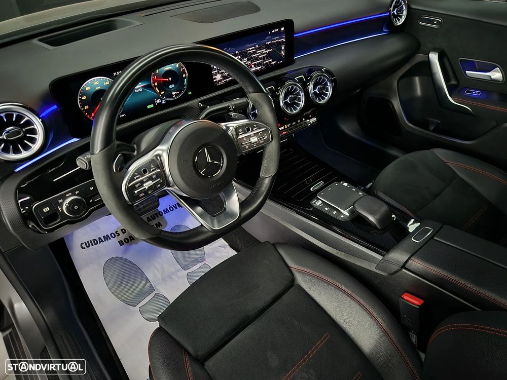 Mercedes-Benz A 250 Limousine e AMG Line - 9
