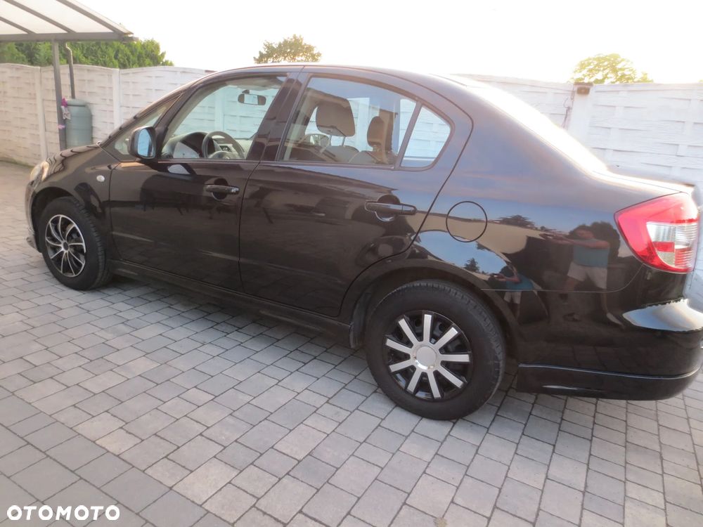 Suzuki SX4 - 20