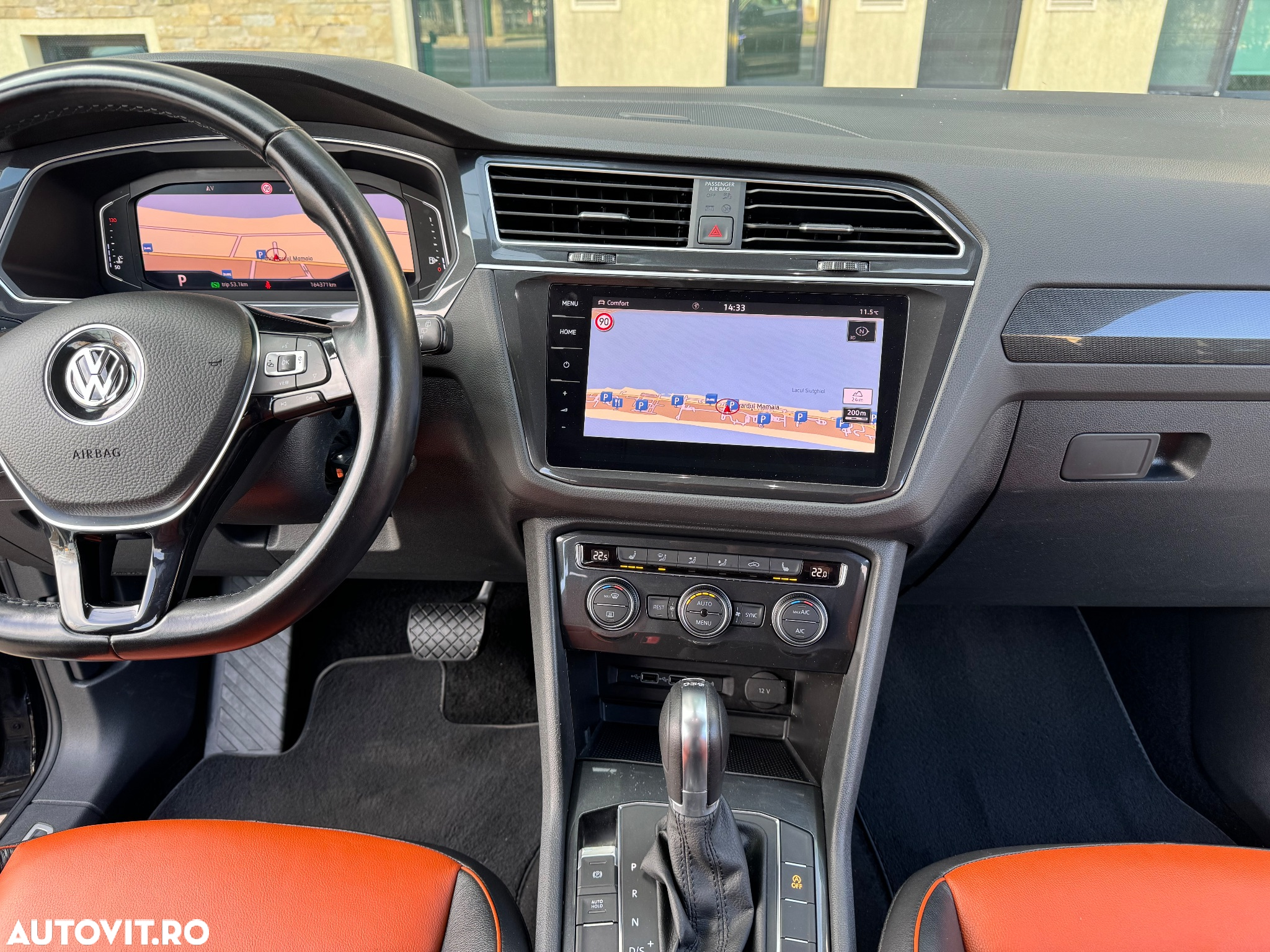 Volkswagen Tiguan 2.0 TDI 4Mot DSG Highline - 9