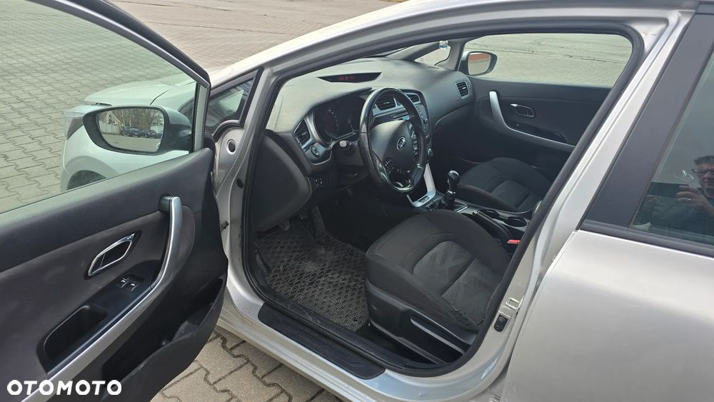 Kia Ceed 1.6 CRDi L - 13