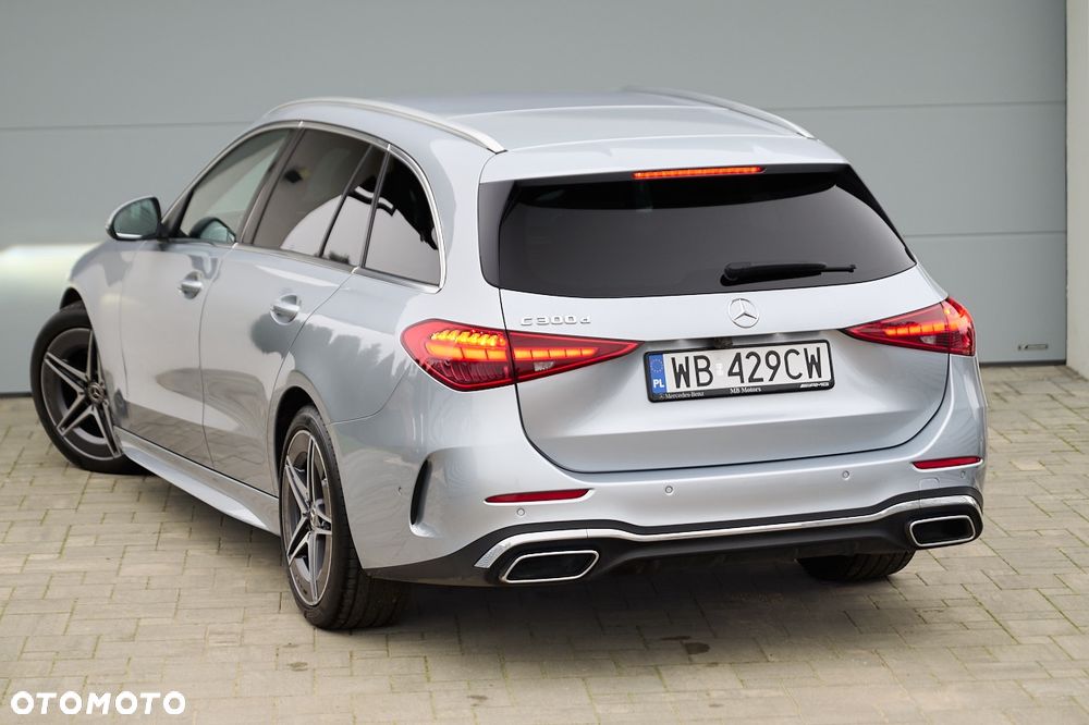 Mercedes-Benz Klasa C 300 d 9G-TRONIC - 4