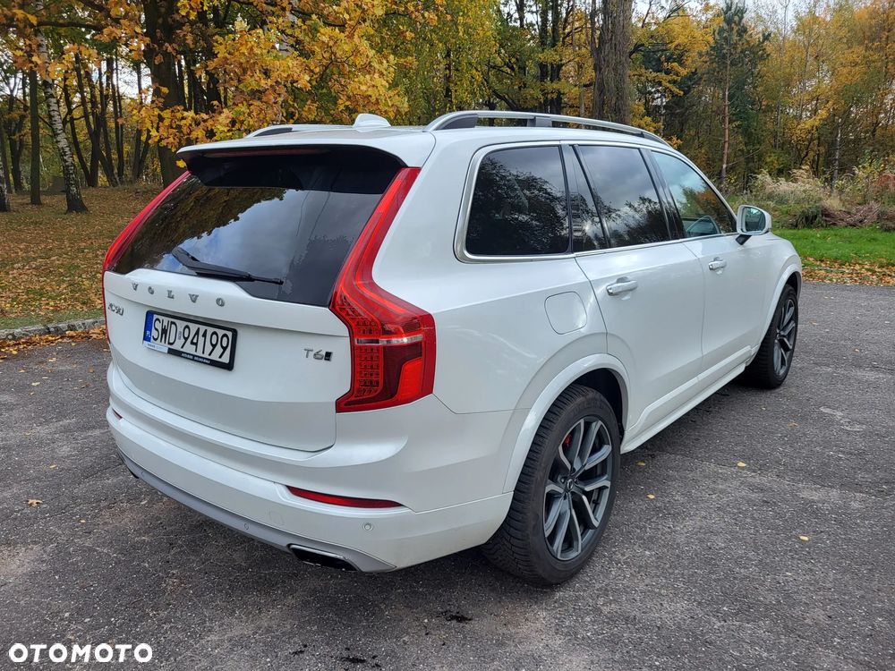 Volvo XC 90 - 3