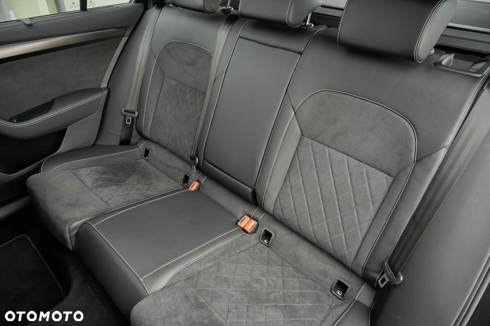 Skoda Superb 1.5 TSI DSG Sportline - 21