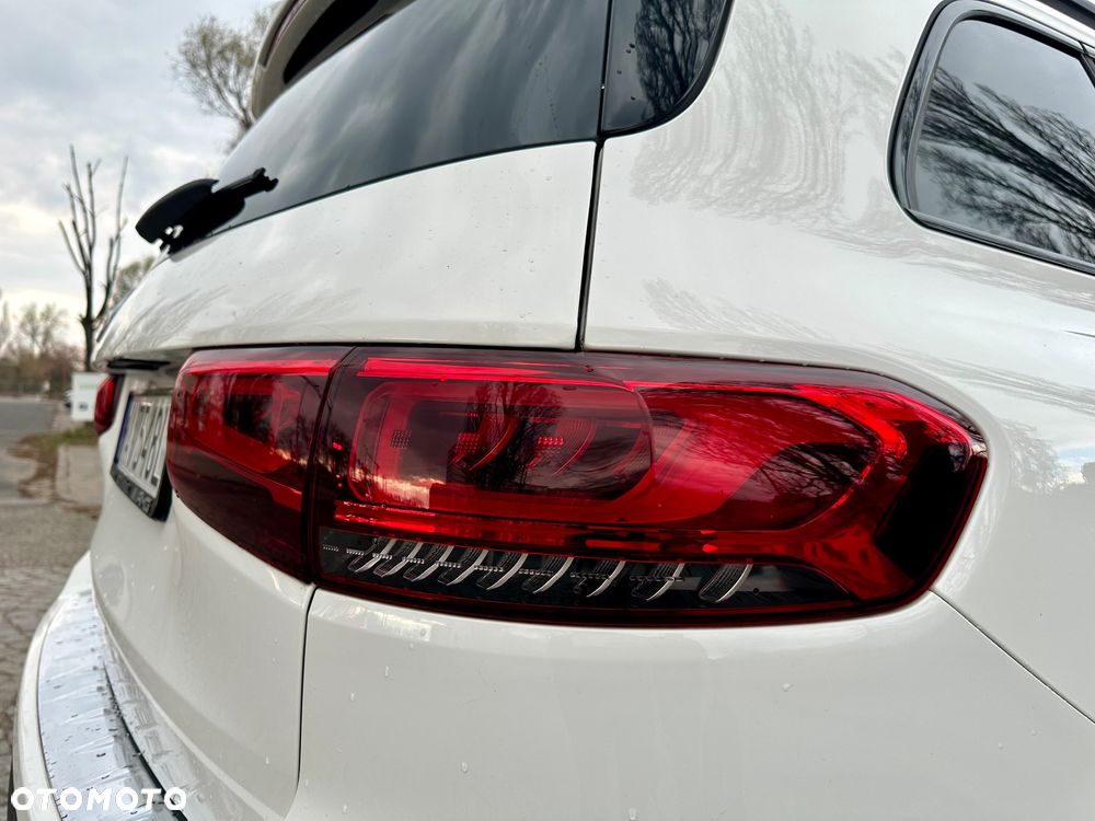 Mercedes-Benz GLB 200 d AMG Line 8G-DCT - 26