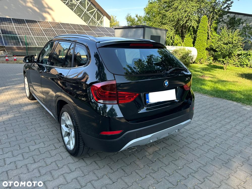 BMW X1 xDrive18d xLine - 8