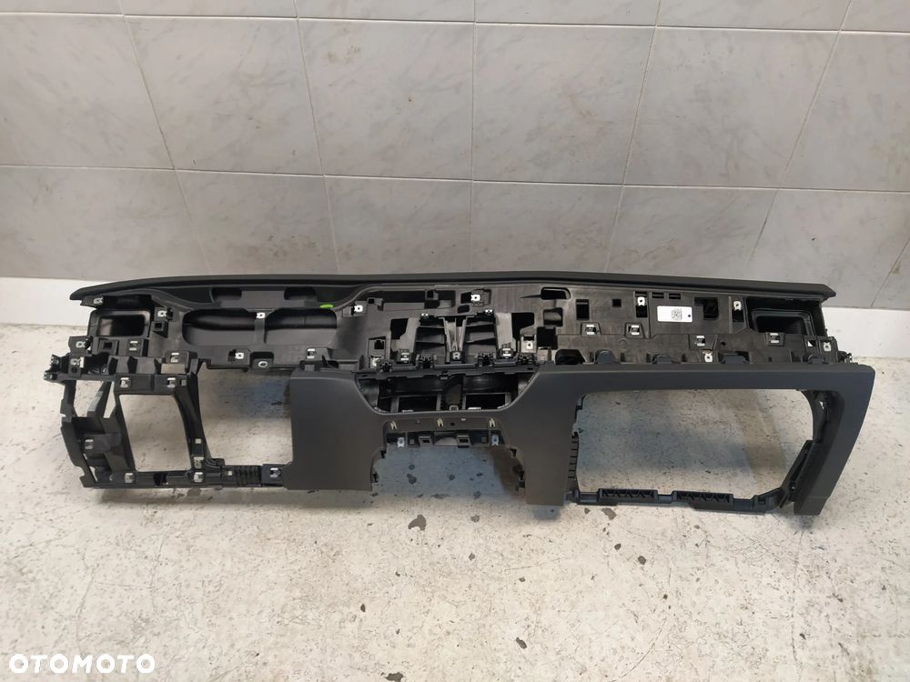 VW PASSAT B9 DESKA ROZDZIELCZA KONSOLA KOKPIT NOWY ORYGINAŁ - 9