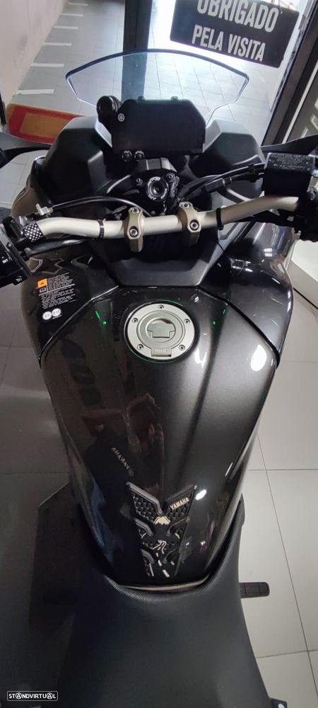 Yamaha Niken - 2