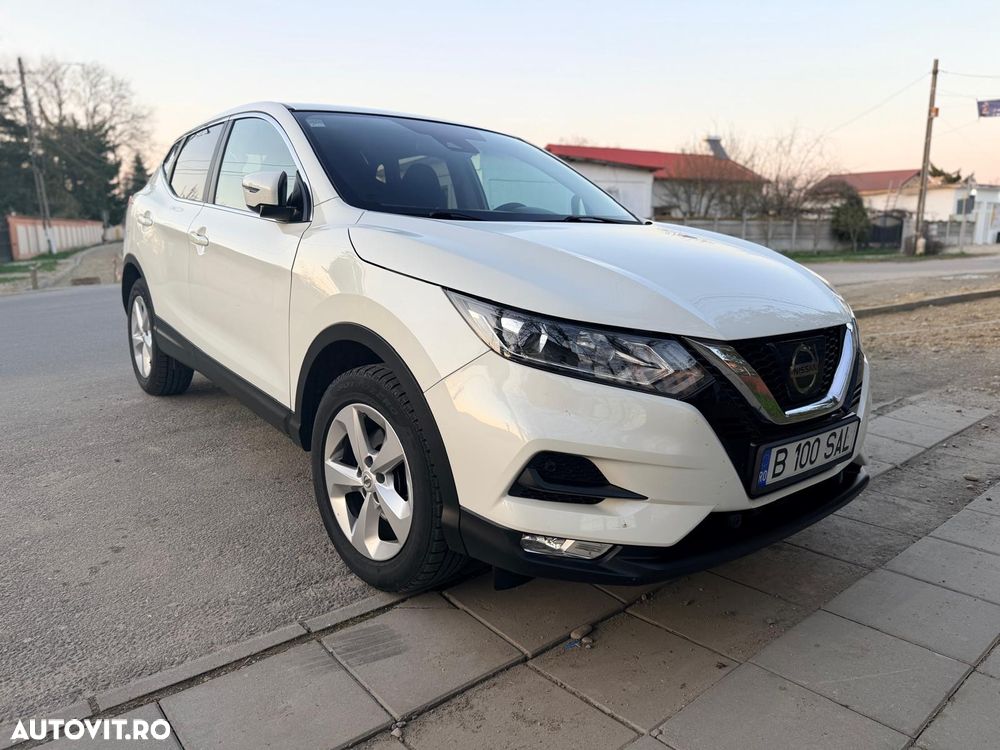 Nissan Qashqai - 1