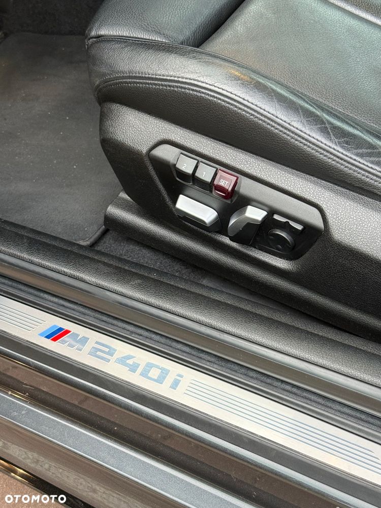 BMW Seria 2 M240i xDrive sport - 12