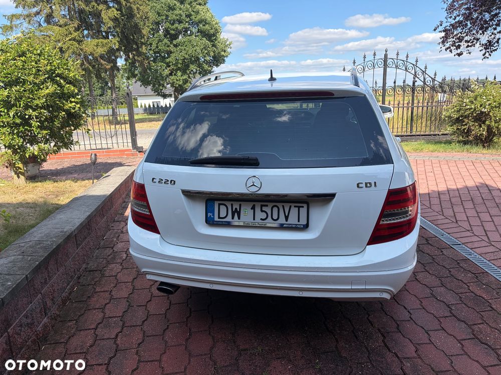 Mercedes-Benz Klasa C 220 CDI BlueEff Classic - 7