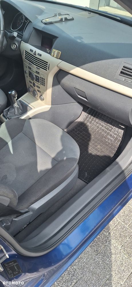 Opel Astra ver-1-9-cdti - 12