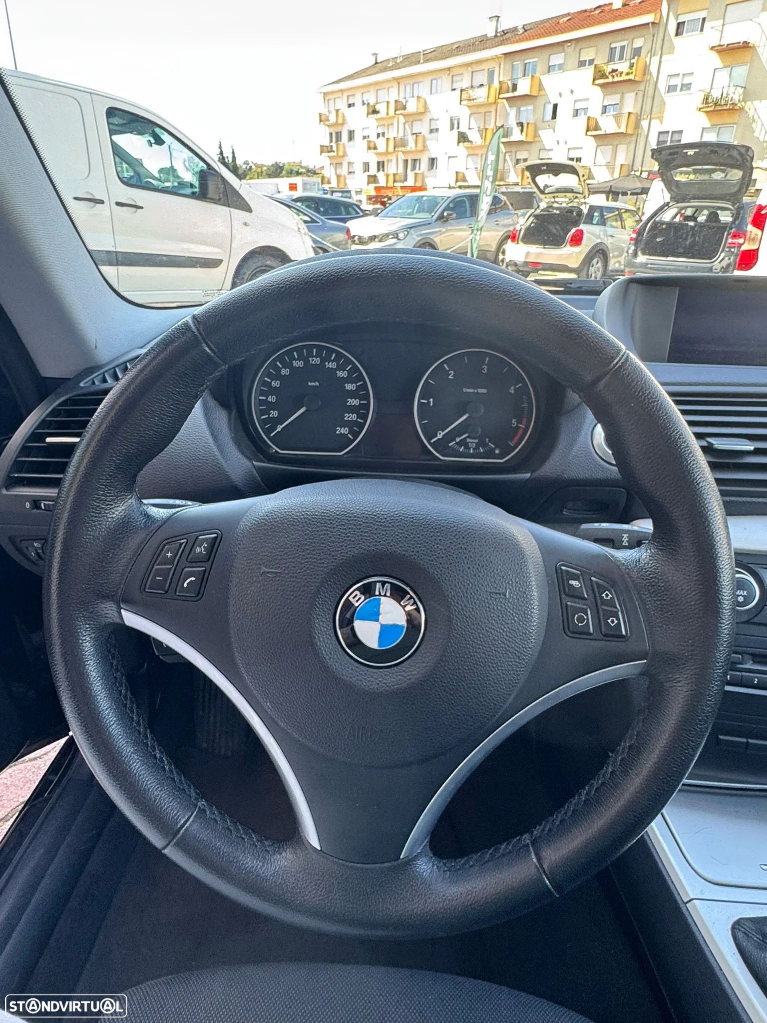 BMW 118 d - 8