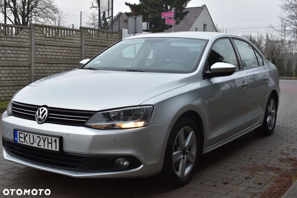 Volkswagen Jetta 1.6 TDI Comfortline CityLine - 2