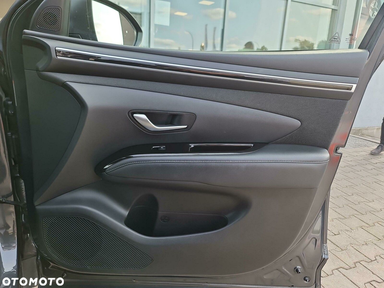 Hyundai Tucson 1.6 T-GDi HEV Executive 2WD - 28