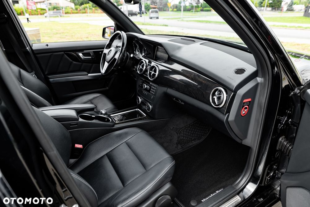 Mercedes-Benz GLK 250 CDI DPF 4Matic BlueEFFICIENCY 7G-TRONIC - 23