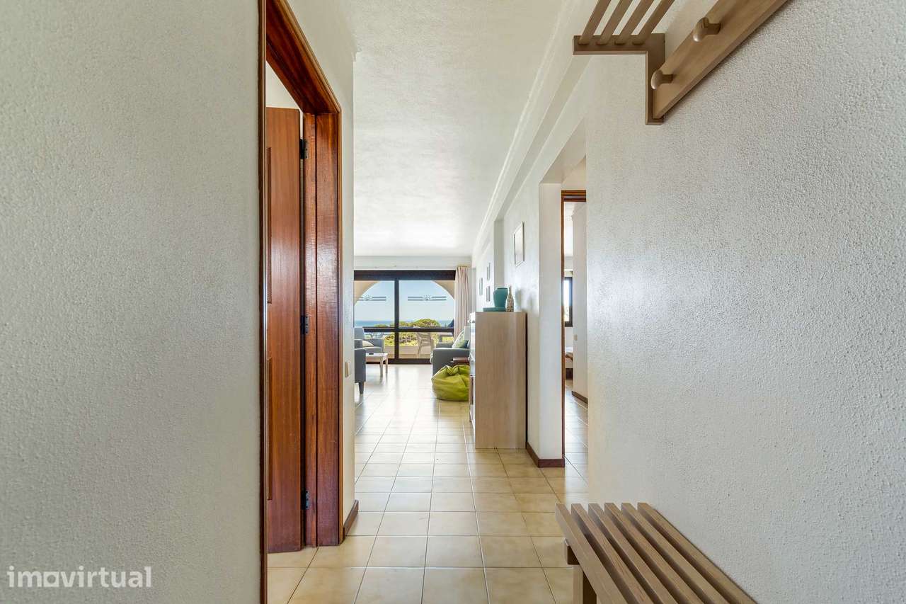 Elevado Potencial: último piso com vista mar, a 200 m da praia - Grande imagem: 5/31
