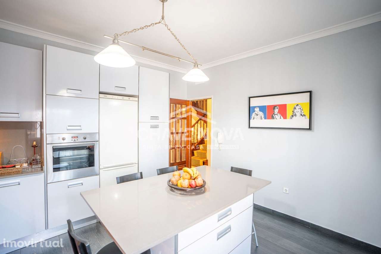 Moradia Geminada V4 c/ Garagem Box em Rio Tinto - Grande imagem: 3/24