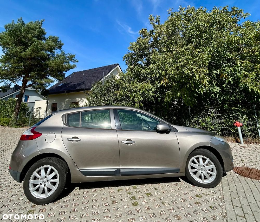 Renault Megane 1.5 dCi Grandtour Authentique - 9