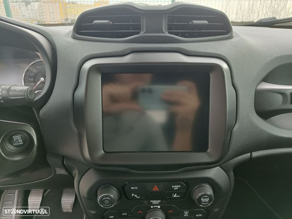 Jeep Renegade 1.0 T-GDI 80th Anniversary - 18