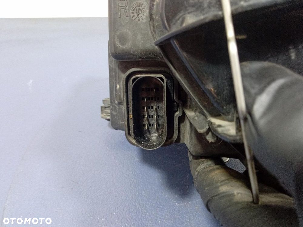 AUDI A2 8Z REFLEKTOR PRAWY PRZÓD LAMPA EU 8Z0941004H - 7