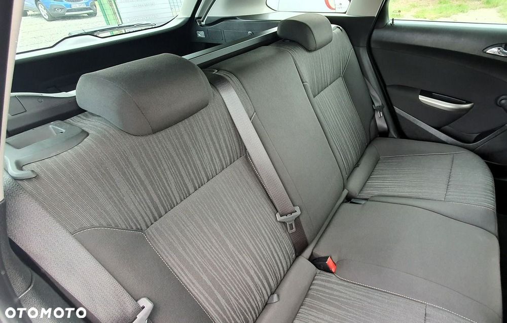 Opel Astra - 15