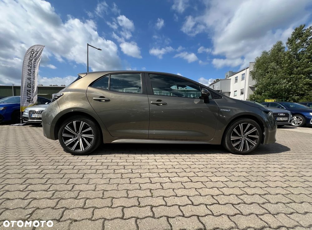 Toyota Corolla - 10