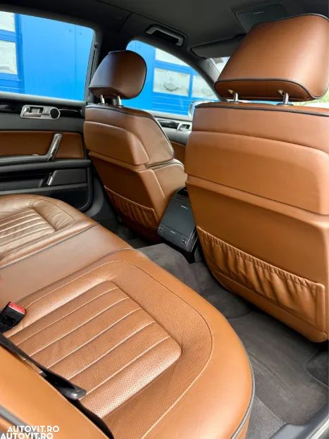 Volkswagen Phaeton 3.0 V6 TDI DPF 4MOTION Tiptronic - 12