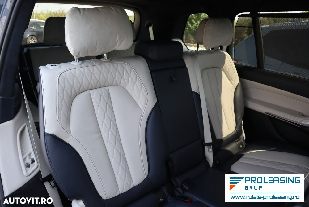 BMW X7 xDrive30d - 25