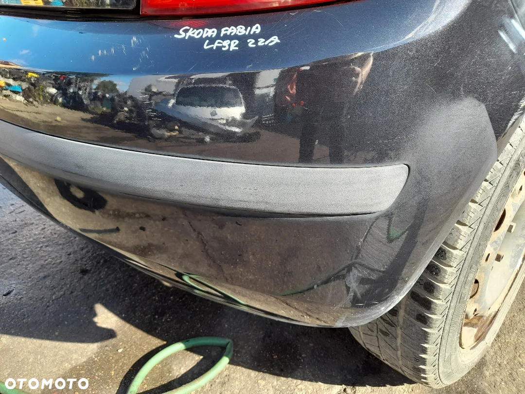 SKODA FABIA I ZDERZAK TYŁ TYLNY TYLNI LF9R - 6