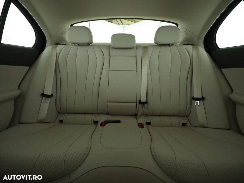 Mercedes-Benz E 220 d MHEV Aut. - 10