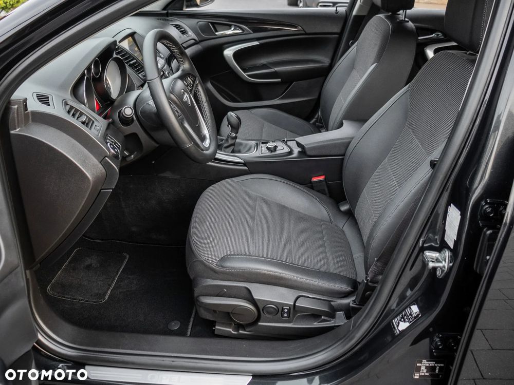 Opel Insignia 2.0 CDTI ecoFLEX Business Cosmo - 13