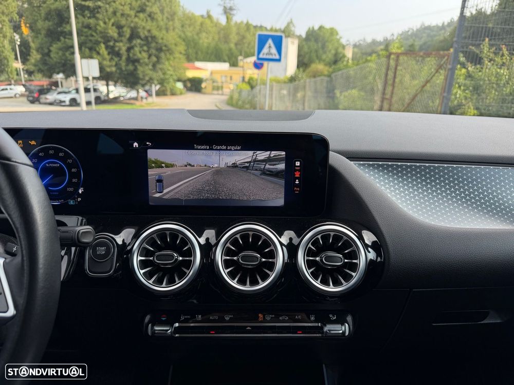 Mercedes-Benz EQA 250 Progressive - 39