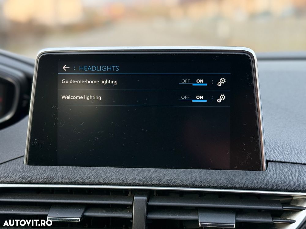 Peugeot 3008 PureTech 130 Stop & Start GPF Active Pack - 22