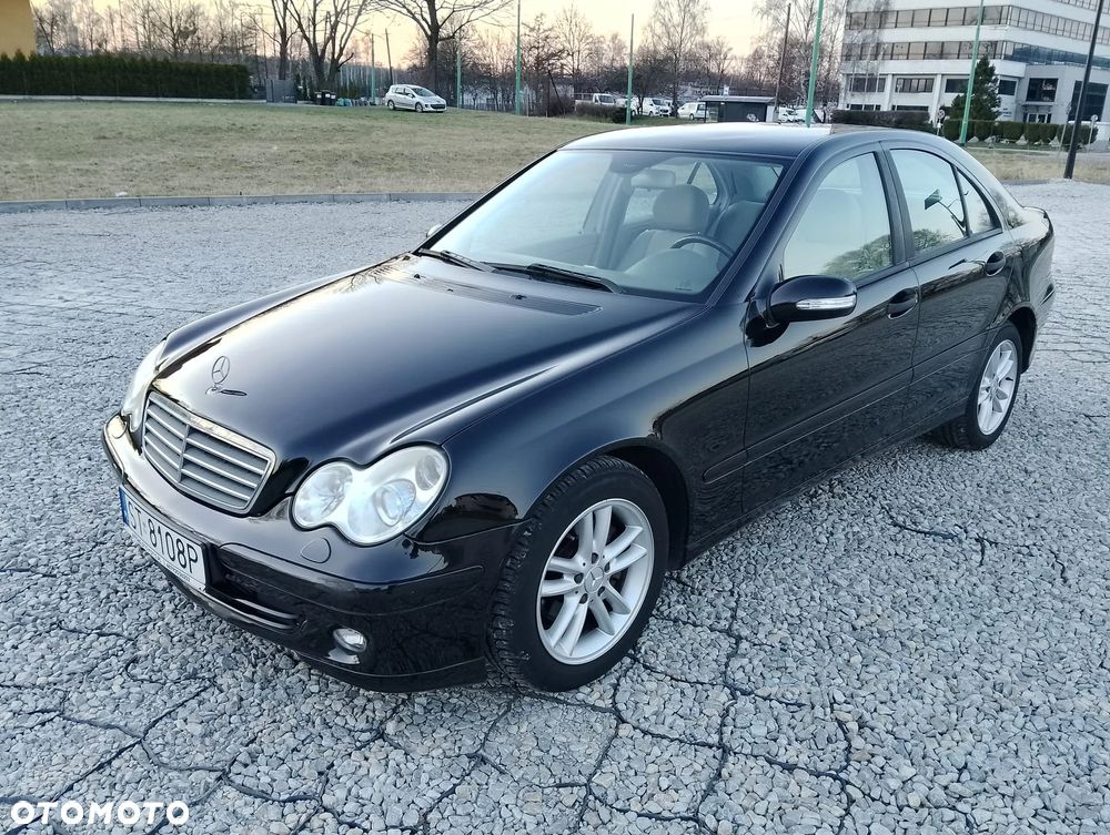 Mercedes-Benz Klasa C 180 Kompressor Avantgarde Starline - 16