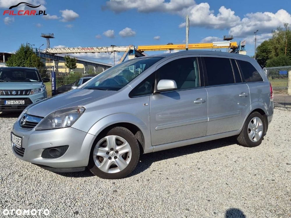 Opel Zafira - 17