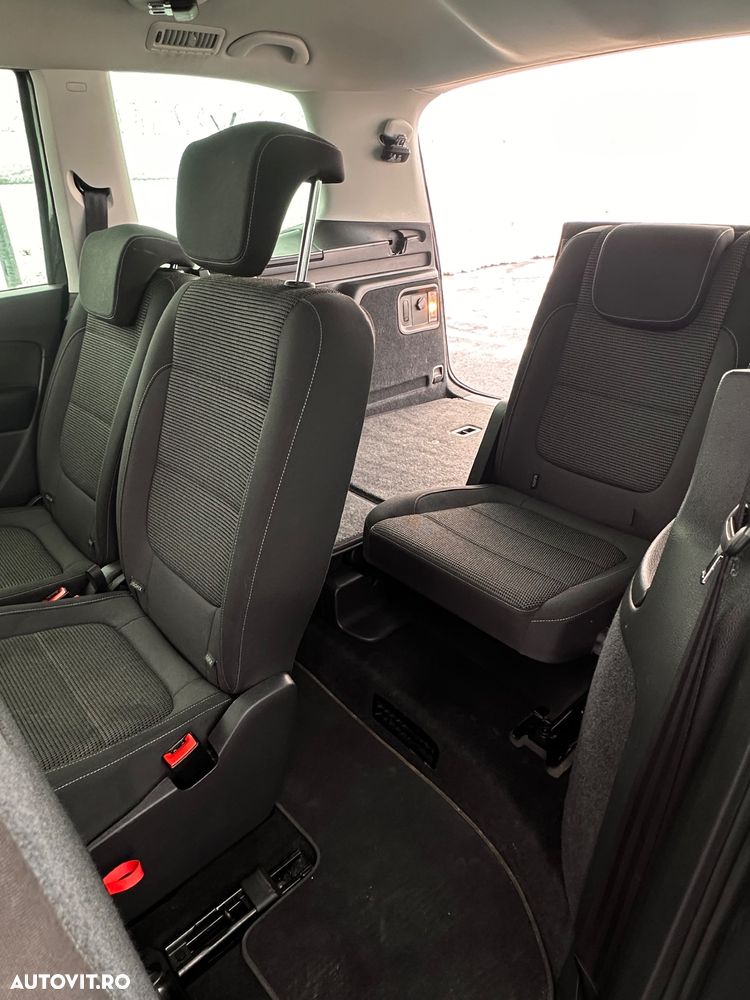 Volkswagen Sharan 2.0 TDI DSG (BlueMotion Technology) Comfortline - 11