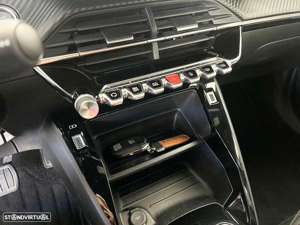 Peugeot e-2008 50 kWh Active - 16