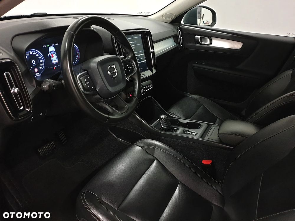 Volvo XC 40 D3 SCR Inscription - 9