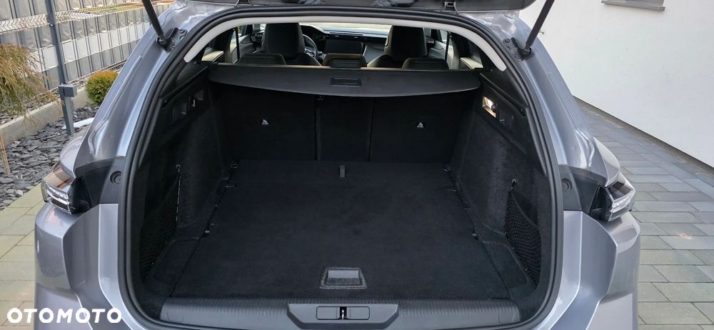 Peugeot 308 BlueHDi 130 EAT8 Stop & Start Allure Pack - 19