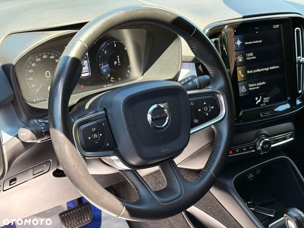 Volvo XC 40 D3 Momentum - 13