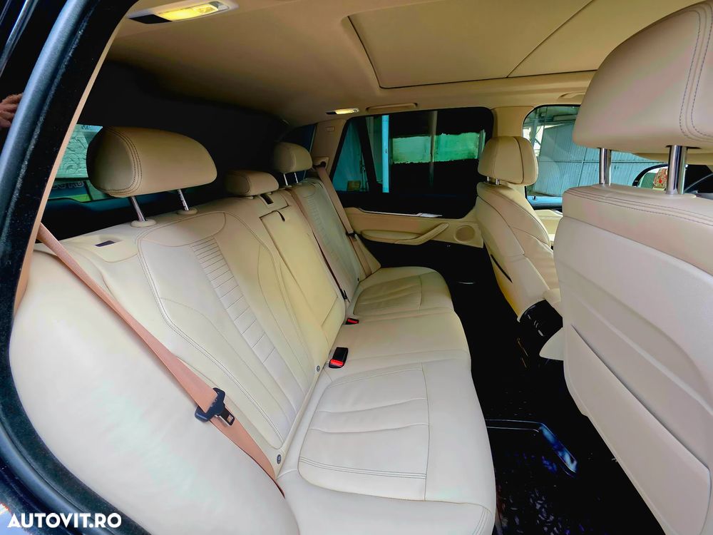 BMW X5 xDrive30d - 7